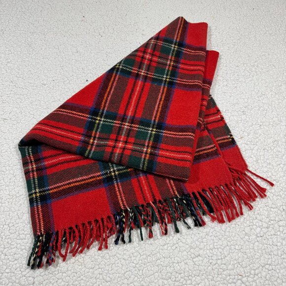 Spean Bridge Woollen Mill Throw Fringe Blanket 47”x 36” Tartan Plaid Scotland - Picture 1 of 6